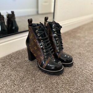 Louis Vuitton Star Trail Ankle Boot